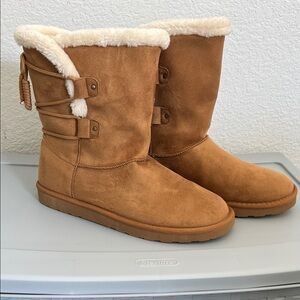 Arizona Suede Women's Boots